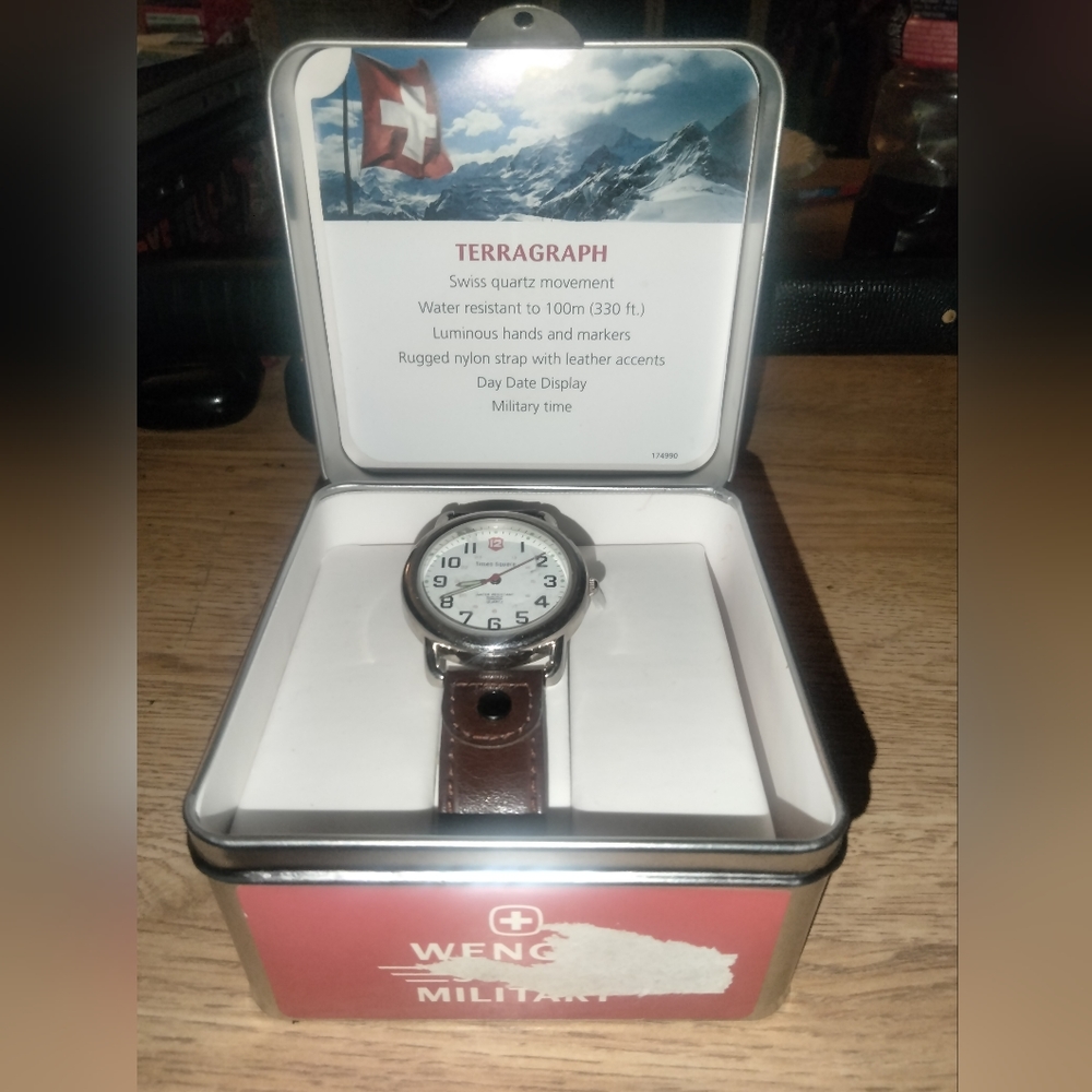 Wenger military Swiss terragraph watch